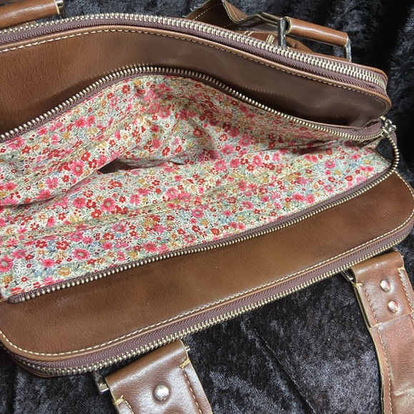 Maxx New York Purse / Used - Picture 3 of 7